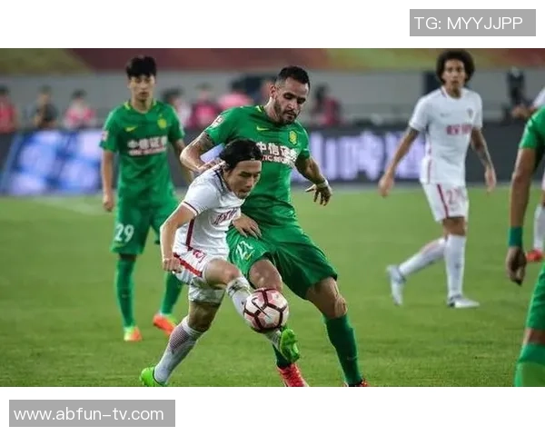 权健足球引援策略分析及其对球队未来发展的影响探讨