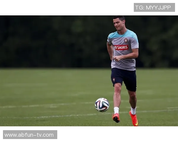 直播足球罗纳尔多精彩瞬间回顾与分析全方位解读传奇球星的辉煌历程