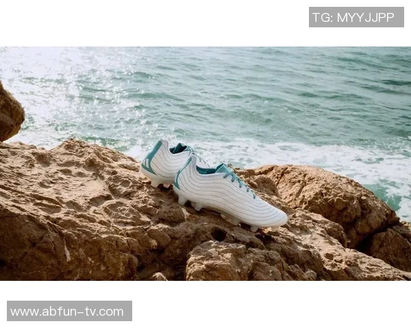 适合各类场地的优秀足球鞋推荐让你在比赛中尽显风采